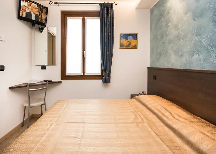 Lori 4* Gravedona