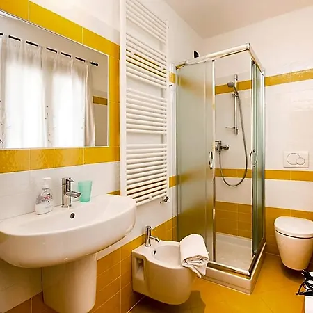 Bed & Breakfast Lori 4*