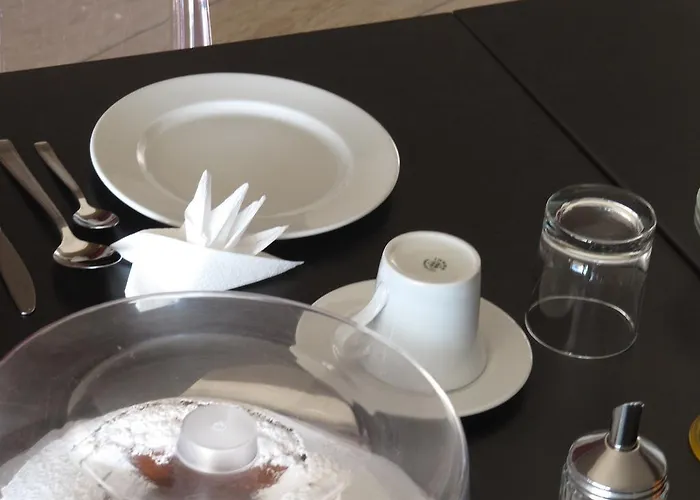 Lori Alojamento de Acomodação e Pequeno-almoço Gravedona