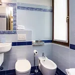 Lori 4* Gravedona