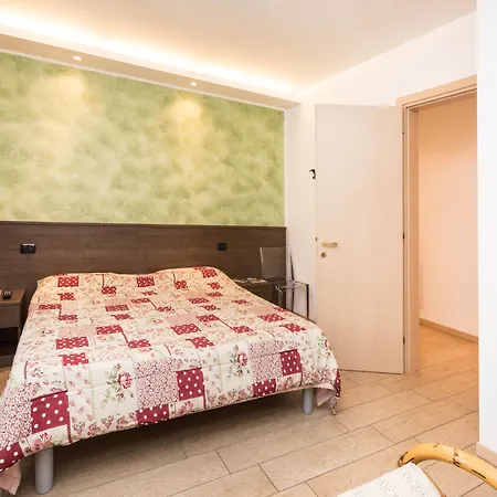 Lori Bed & Breakfast 4*