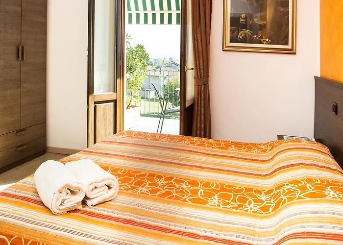 فندق مبيت وإفطار Lori 4*